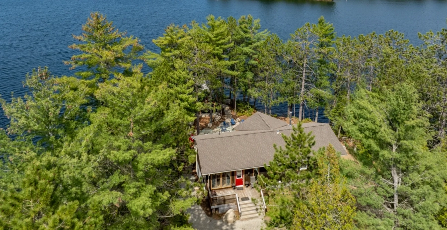 Rose Point  Vacation Villa - Muskoka Lakes
